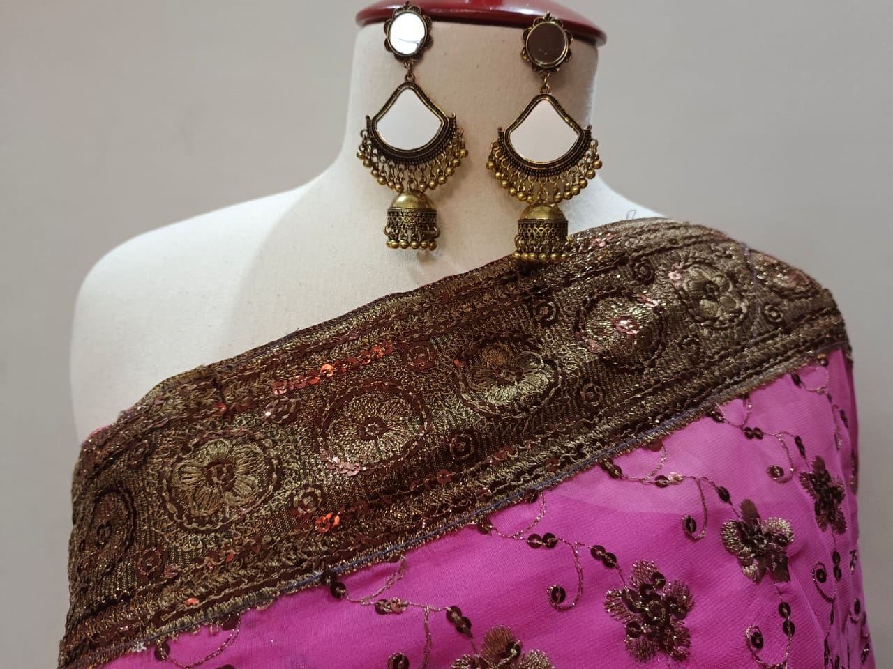 Pink Ivory Dual Tone Georgette Chiffon Saree