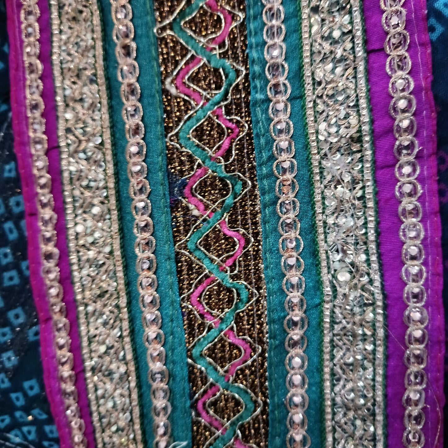 Royal Blue Chunri Saree with Zari and Thread Embroidery